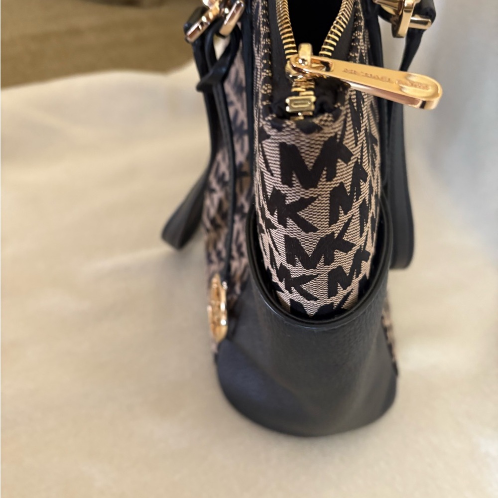 Michael Kors Black and Brown Signature Tote - Picture 3 of 5